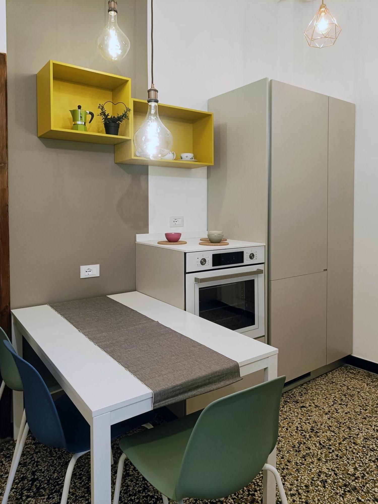 Ravecca Corner Centro Citta' Apartment *